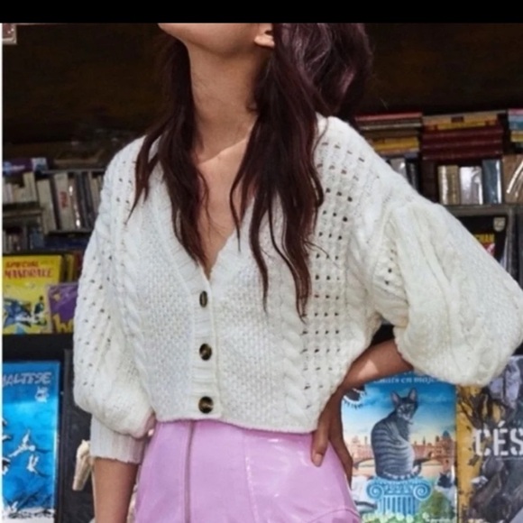 For Love & Lemons Mollie Cropped Cardigan Sweater Cream size Medium - Picture 4 of 12